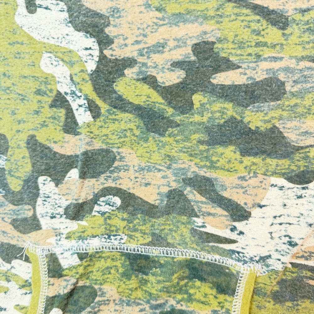 Energie T-Shirt Junior Girls M Green Camo Scoop Neck Kangaroo Pocket Y2k Grunge - Picture 6 of 8